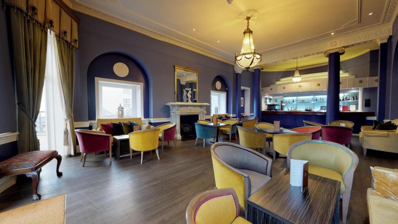 Bromley Court Hotel London Exteriör bild